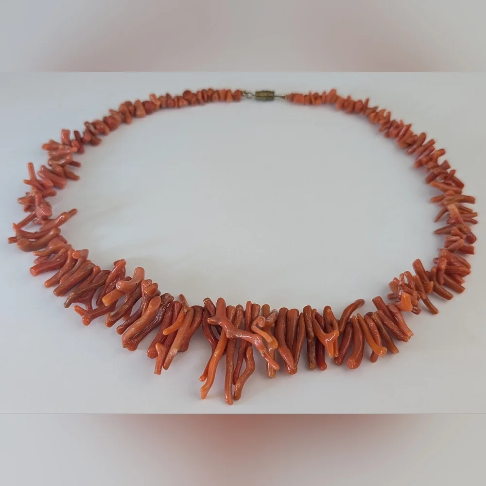 19" Antique 35.5mm Graduated Natural Orange Mediterranean Branch Coral Necklace - Picture 2 of 10